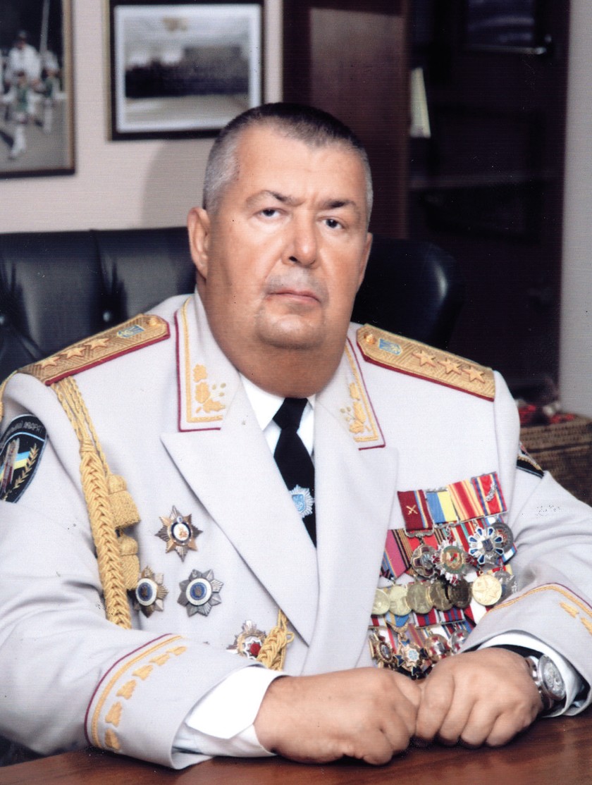 Черкасов Юрій Ерікович