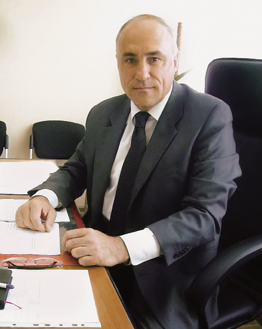 Хохлов Геннадій Грацианович